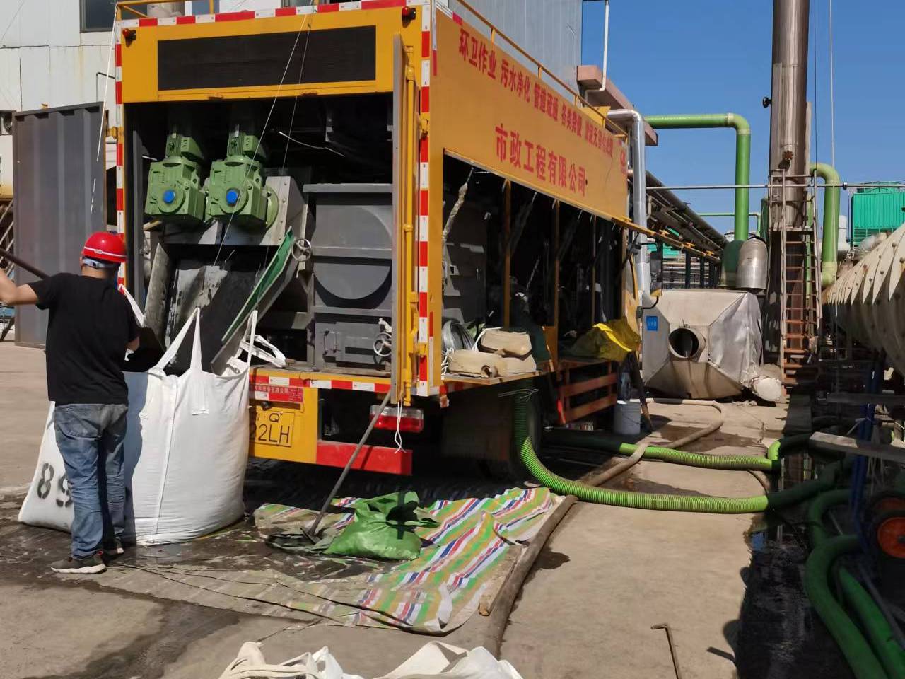 淅川淤泥压干处理